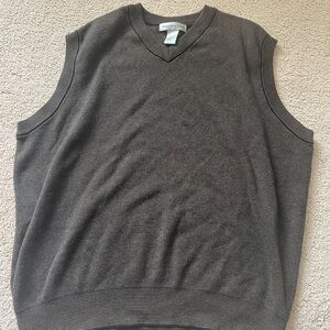Classic Vintage V-Neck Men's Sweater Vest VTG